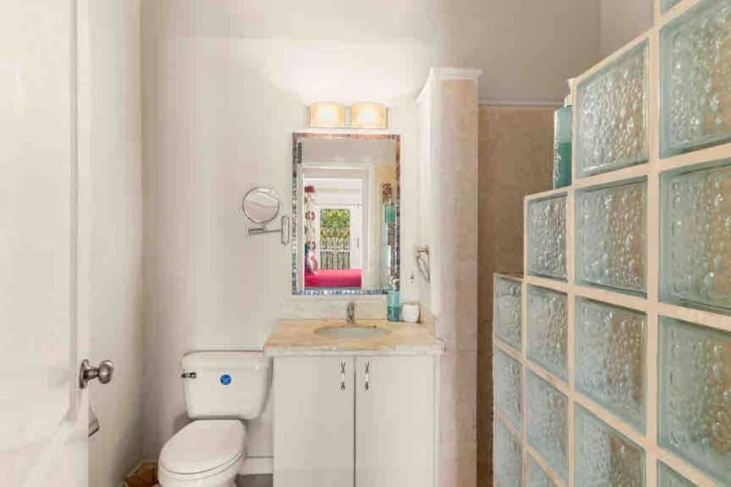Nanpa, Luxury Family Three Bed Villa, St James West Coast, Private Pool Άγιος Ιάκωβος Εξωτερικό φωτογραφία
