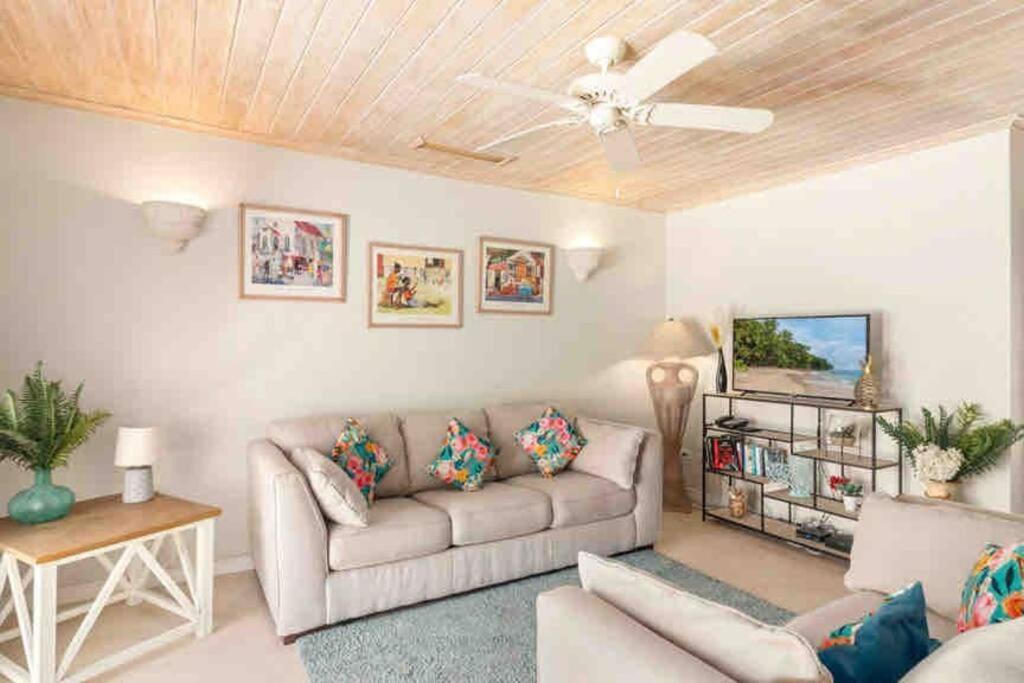Nanpa, Luxury Family Three Bed Villa, St James West Coast, Private Pool Άγιος Ιάκωβος Εξωτερικό φωτογραφία