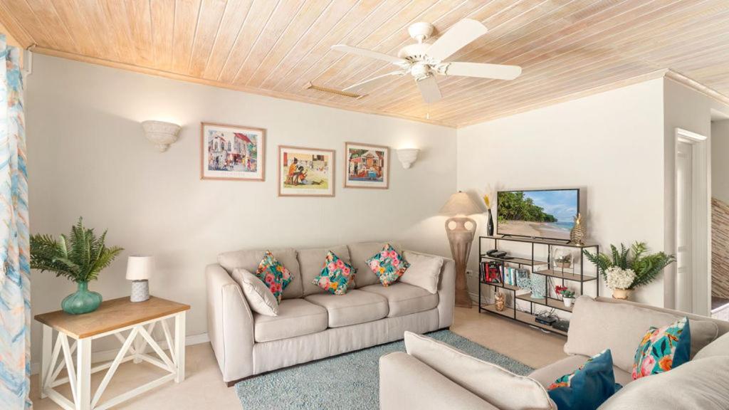 Nanpa, Luxury Family Three Bed Villa, St James West Coast, Private Pool Άγιος Ιάκωβος Εξωτερικό φωτογραφία